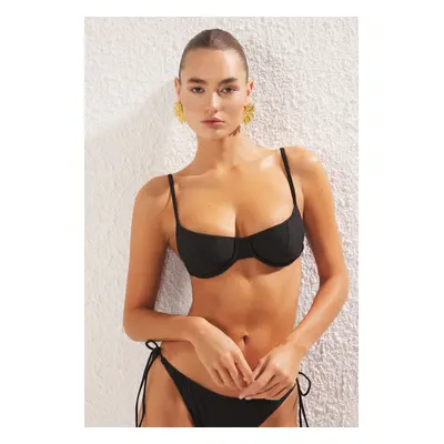 Trendyol Black*001 Plain Balconette Normal Waist Bikini Set