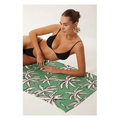 Trendyol Tropical Patterned Beach Towel