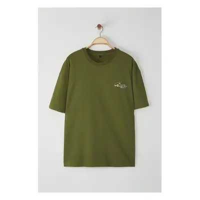 Trendyol Khaki Oversize/Wide Cut Minimal Embroidery 100% Cotton T-Shirt