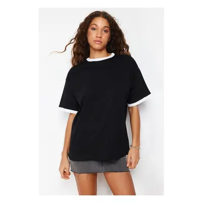 Trendyol Black 100% Cotton Contrast Collar and Stripe Detailed Oversize/Relaxed Cut Knitted T-Sh