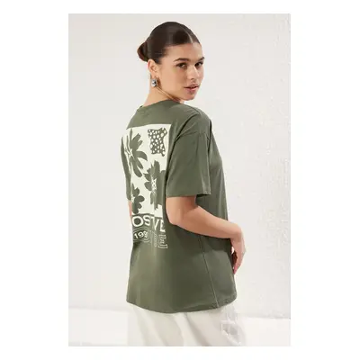 Trendyol Khaki Back Printed Oversize/Wide Pattern Crew Neck Knitted T-Shirt