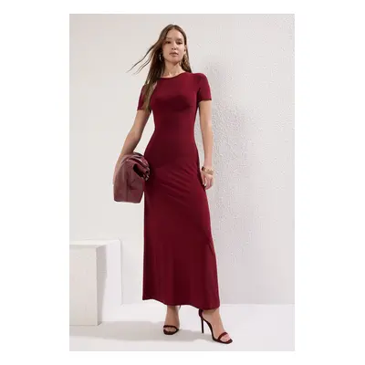 Trendyol Burgundy Short Sleeve Bodysitting Crew Neck Stretchy Knitted Maxi Pencil Dress