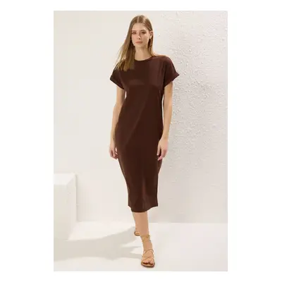 Trendyol Brown 100% Cotton Slit Shift/Relaxed Cut Knitted T-shirt Dress