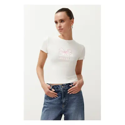 Trendyol Ecru Ribbon Embroidered Fitted T-Shirt