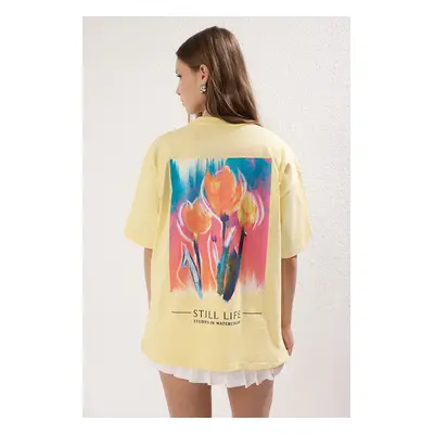 Trendyol Light Yellow 100% Cotton Oversize/Wide Pattern Front Back Printed Knitted T-Shirt