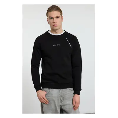 Trendyol Black Regular/Normal Cut Raglan Sleeve Text Printed Sweatshirt