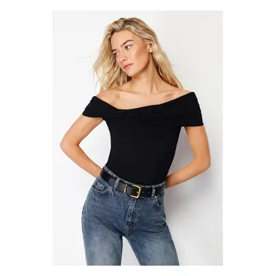 Trendyol Black Carmen Collar Fitted Flexible Crop Knitted Madonna Collar Blouse