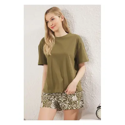 Trendyol Khaki Shawl Pattern Knitted Pajama Set with Single Jersey Shorts