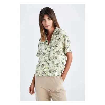 DEFACTO Regular Fit Short Sleeve Palm Print Viscose Shirt