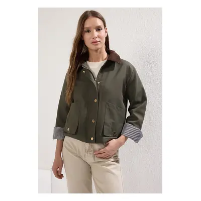 Trendyol Khaki Oversize Thin Jacket Coat with Velvet Collar Detail