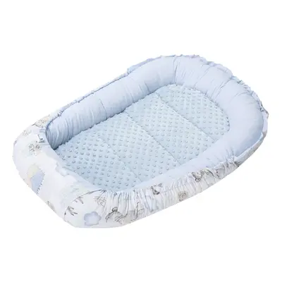 Medi Partners Baby cocoon/nest – Deer and hedgehog + light blue Minky