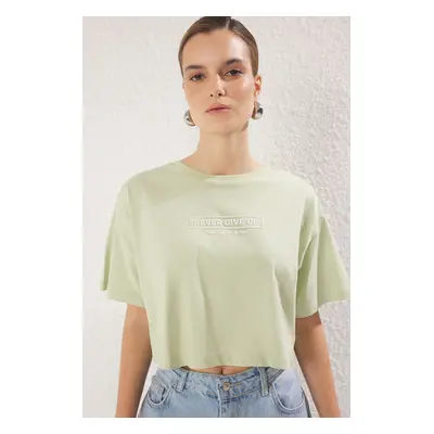 Trendyol Mint 100% Cotton Relaxed/Comfortable Crop High Printed Knit T-Shirt