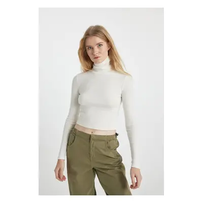 DEFACTO Cool Fitted Turtleneck Ribbed Camisole Basic Long Sleeve T-Shirt