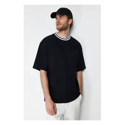 Trendyol Black Oversize/Wide Cut Collar Detailed Tagged 100% Cotton T-Shirt