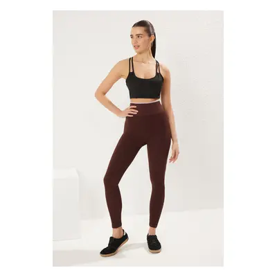 Trendyol Brown Seamless Contrast Color Detail Full Size Sports Leggings