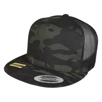 Černá kšiltovka Multicam Trucker