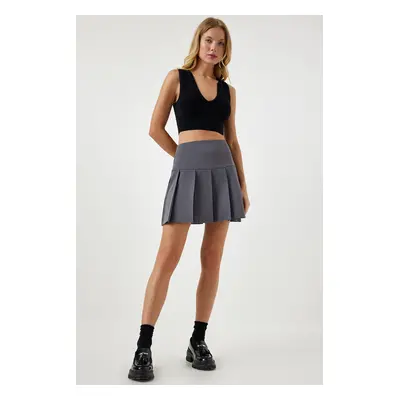 Happiness İstanbul Women's Smoky Pleated Mini Woven Skirt