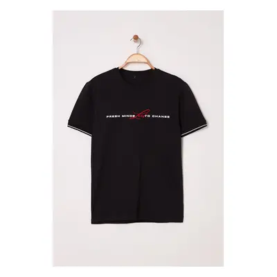 Trendyol Black Regular Cut Text Printed Knit Banded T-Shirt