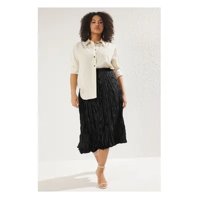 Trendyol Curve Black Woven Plus Size Skirt