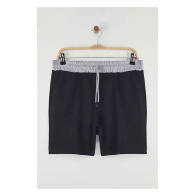 Trendyol Navy Blue Regular/Normal Cut Fabric Mix Textured Pique Shorts & Bermuda