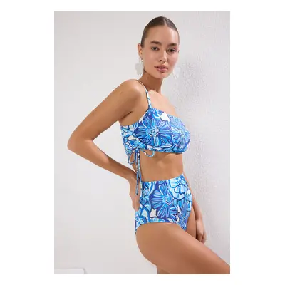 Trendyol Multicolored Floral Patterned Strapless Tunnel Bikini Top