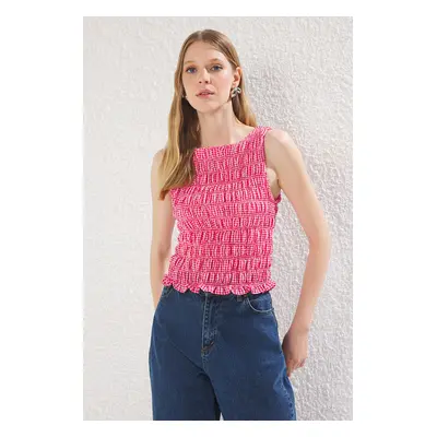 Trendyol Pink Fitted Boat Neck Sleeveless Gingham Woven Blouse