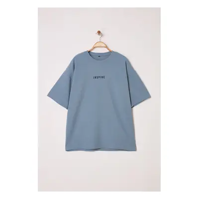 Trendyol Blue Oversize/Wide Cut Printed Textured Soft Thick T-Shirt