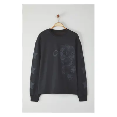 Trendyol Anthracite Oversize/Wide Cut Crew Neck Dragon Printed Sweatshirt