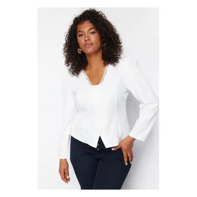 Trendyol Curve White Lace V-Neck Buttoned Plus Size Woven Blouse