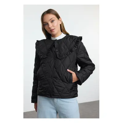 Trendyol Black Oversize Quilted Puffer Jacket with Molded Collar Detail