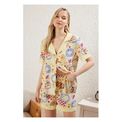 Trendyol Multicolored Fun Woven Pajama Set with Patterned Viscose Shorts