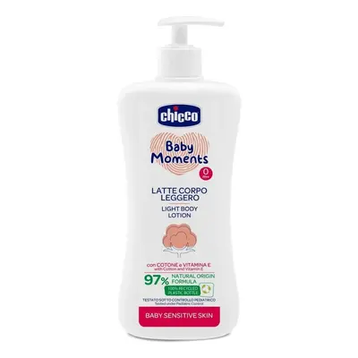 CHICCO Mléko jemné tělové s dávkovačem Baby Moments Sensitive % přírodních složek ml