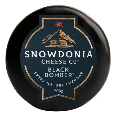 Snowdonia Cheddar Little black Bomber - extra uleželý 200 g