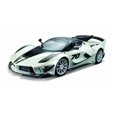 Bburago 1:18 Ferrari TOP FXX-K EVO No.70 (white/black)