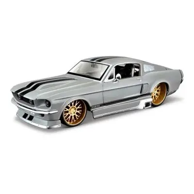 Maisto - Ford Mustang GT 1967, 1:24