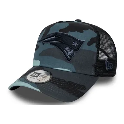 Kšiltovka New Era Camo Essential Trucker New England Patrios