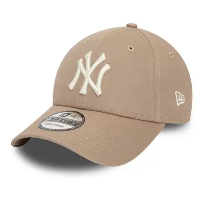 Kšiltovka New Era 9FORTY Adjustable Cap New York Yankees League Essential Brown Beige