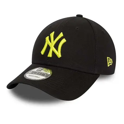 Kšiltovka New Era 9FORTY Adjustable Cap New York Yankees League Essential Black Neon Green