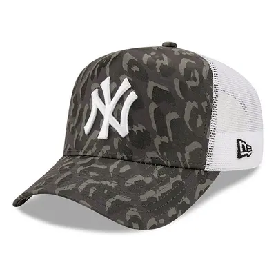 Kšiltovka New Era 9Forty AF Trucker Seasonal Camo NY Yankees