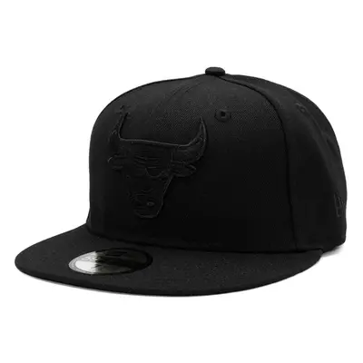 Kšiltovka New Era 59Fifty Black on Black NBA Essential Chicago Bulls Fitted cap