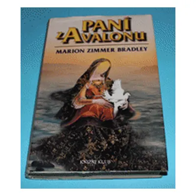 Paní z Avalonu (Marion Z. Bradley)