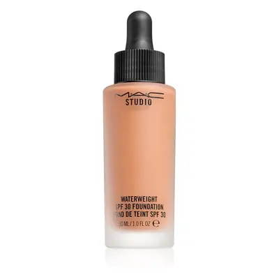 MAC Cosmetics Studio Waterweight SPF 30 Foundation lehký hydratační make-up SPF 30 odstín NW 35 