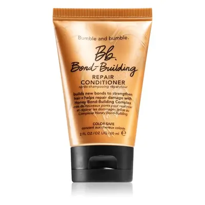 Bumble and bumble Bb.Bond-Building Repair Conditioner obnovující kondicionér pro každodenní použ