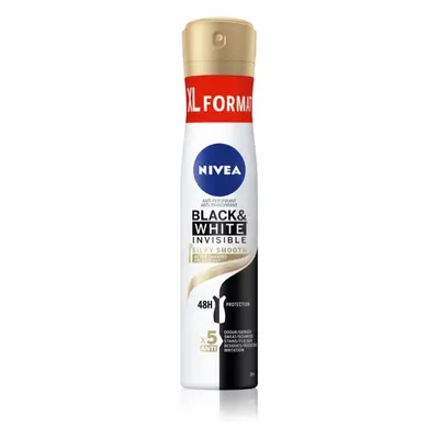 NIVEA Black & White Invisible Silky Smooth antiperspirant ve spreji pro ženy 200 ml