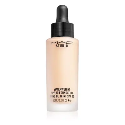 MAC Cosmetics Studio Waterweight SPF 30 Foundation lehký hydratační make-up SPF 30 odstín NC 15 