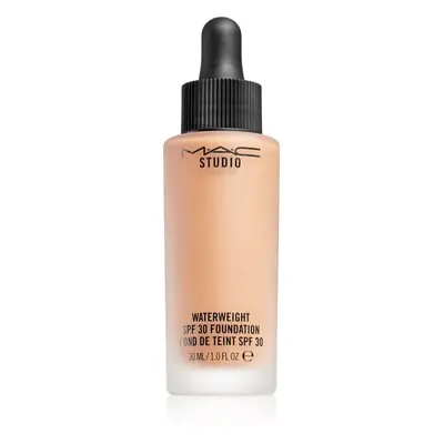 MAC Cosmetics Studio Waterweight SPF 30 Foundation lehký hydratační make-up SPF 30 odstín NC 37 