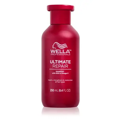 Wella Professionals Ultimate Repair Shampoo posilující šampon pro poškozené vlasy 250 ml