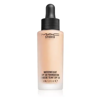 MAC Cosmetics Studio Waterweight SPF 30 Foundation lehký hydratační make-up SPF 30 odstín NW 15 