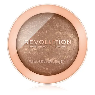 Makeup Revolution Reloaded bronzer odstín Long Weekend 15 g