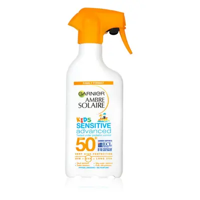 Garnier Ambre Solaire Sensitive Advanced ochranný sprej pro děti SPF 50+ 270 ml